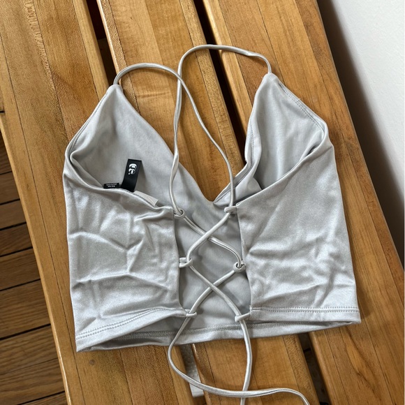 Lace up garage top - Picture 3 of 4